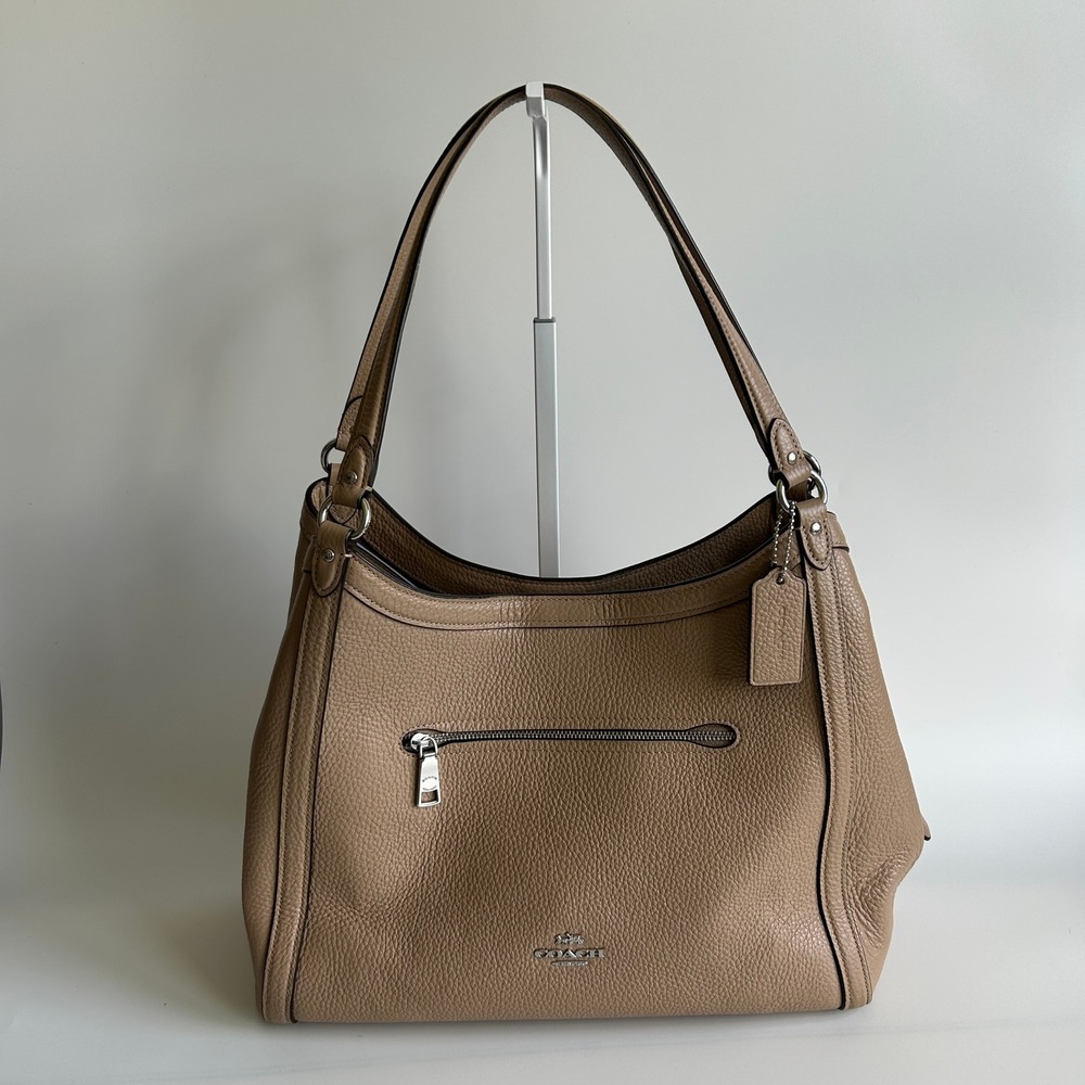 Coach Kristy Taupe Pebbled Leather Shoulder Bag Excellent